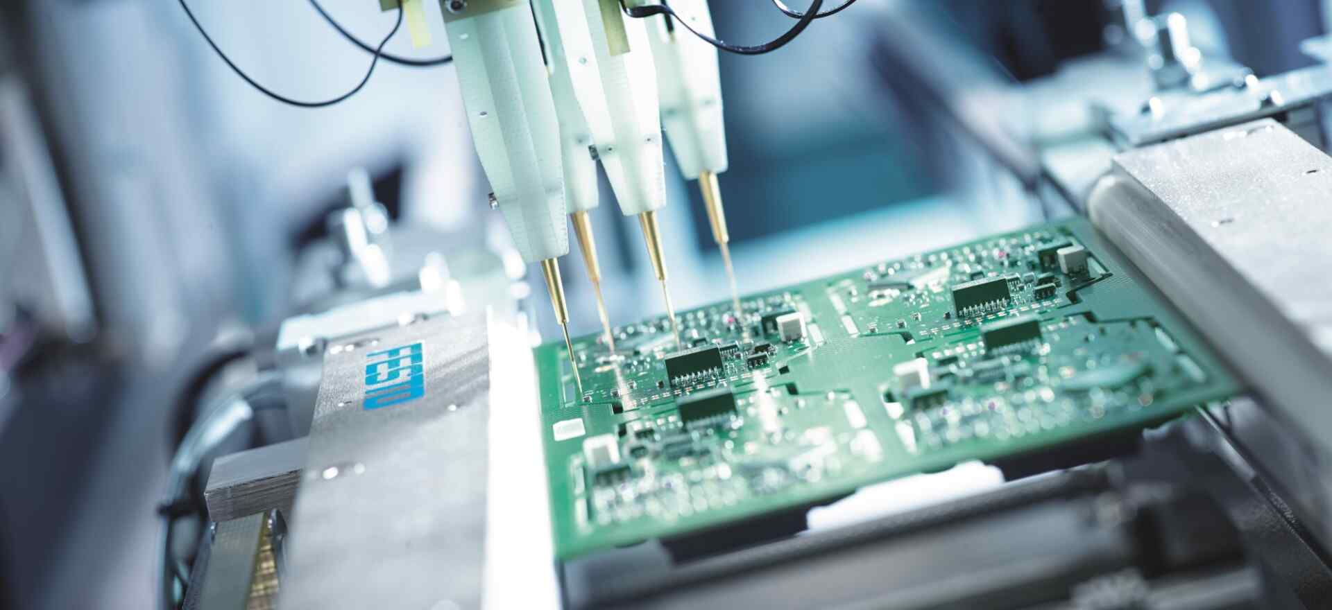Learn How To Produce Printed Circuit Boards – A Guide to PCB Manufacturing