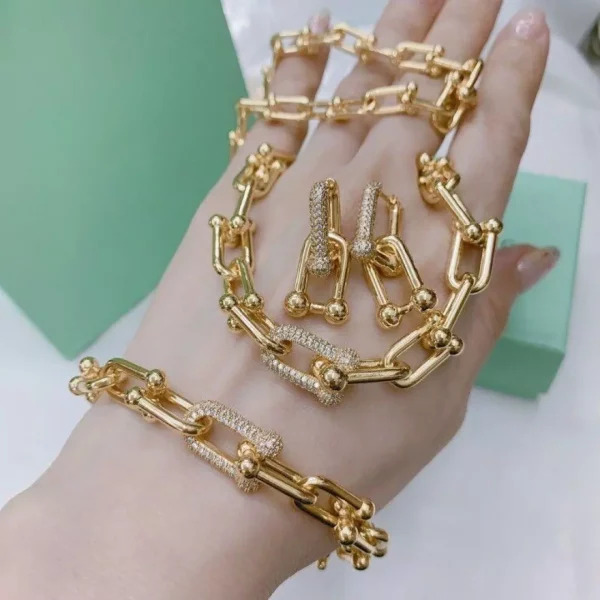 18k Gold Jewelries