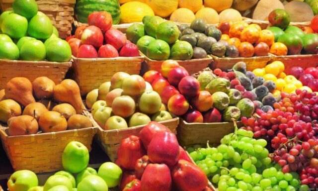 Fresh Fruits Suppliers In India