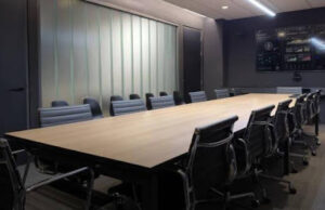 The Evolution of Desk Table Design: Blending Functionality with Aesthetics
