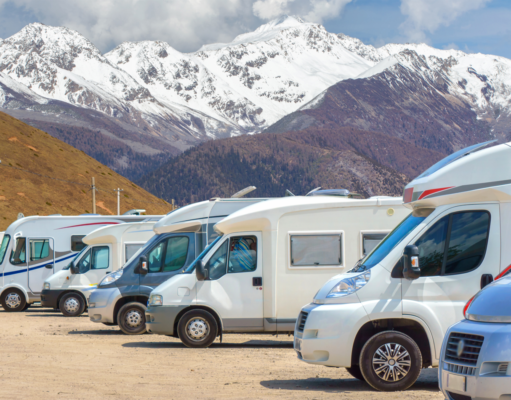 Discover the RV Lifestyle with Class A, B, and C Motorhomes Motorhomes
