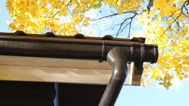 How to Ensure Proper Gutter Slope for Effective Drainage Gutter Slope