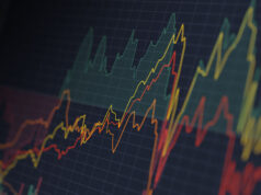 What Causes Stocks to Go Up and Down? Insights from Experts Causes Stocks